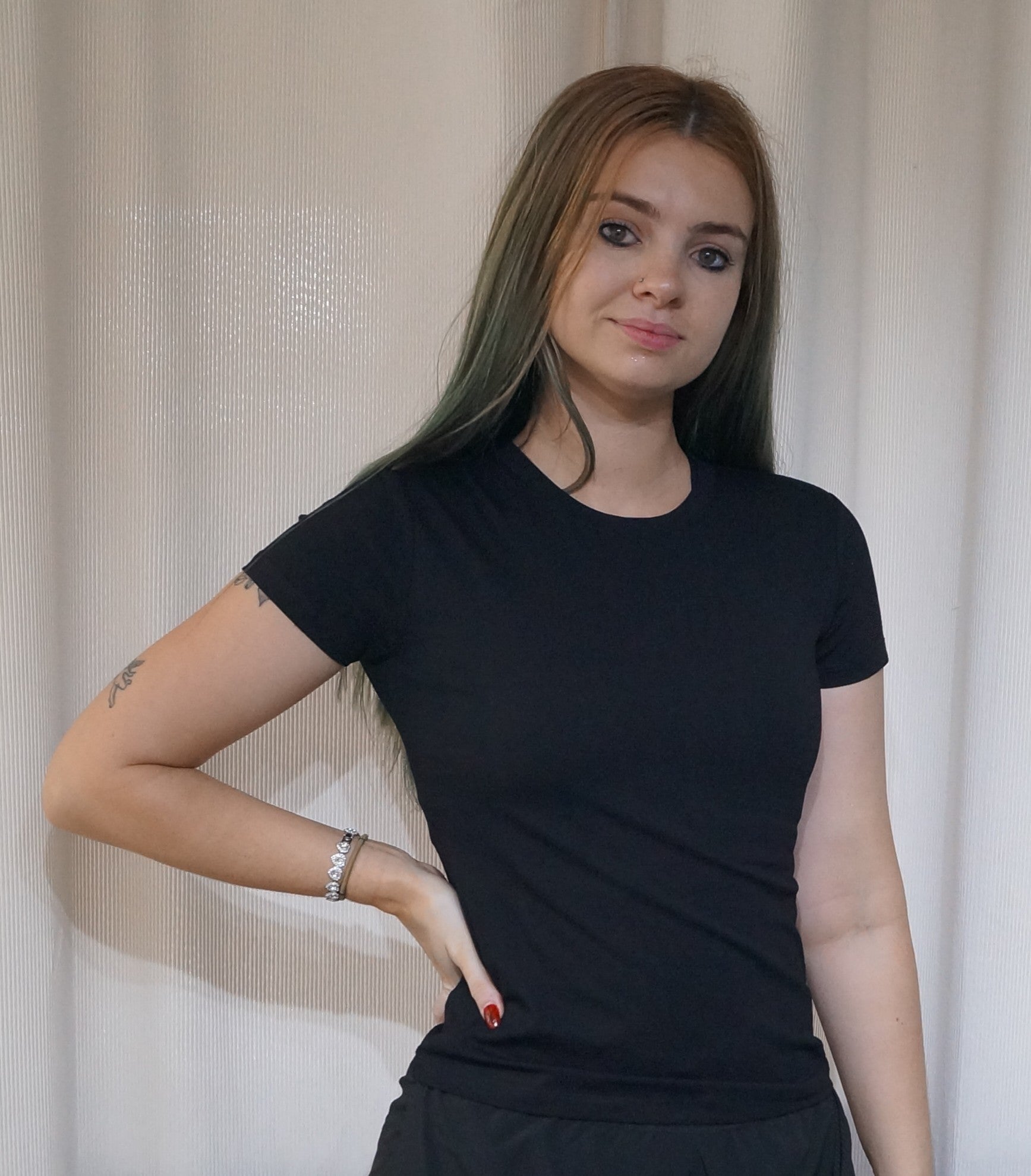 Basic Tiny T Black
