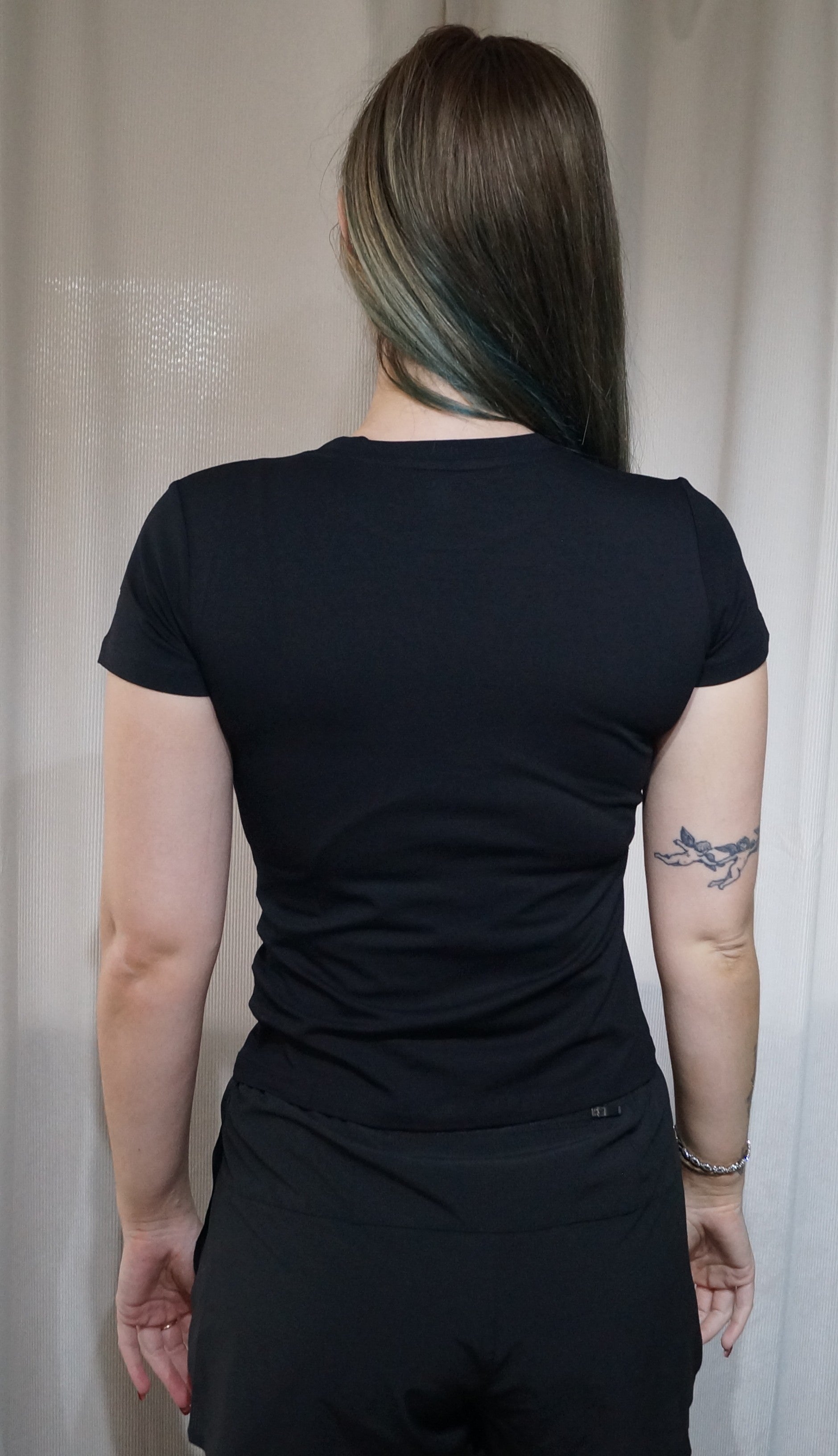 Basic Tiny T Black