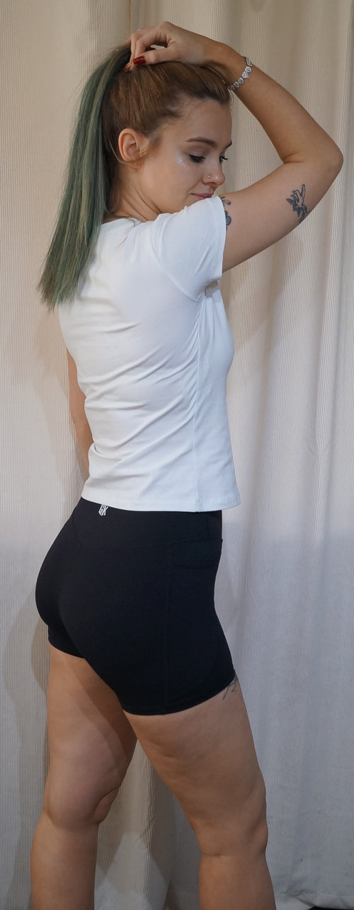 Basic tiny T White