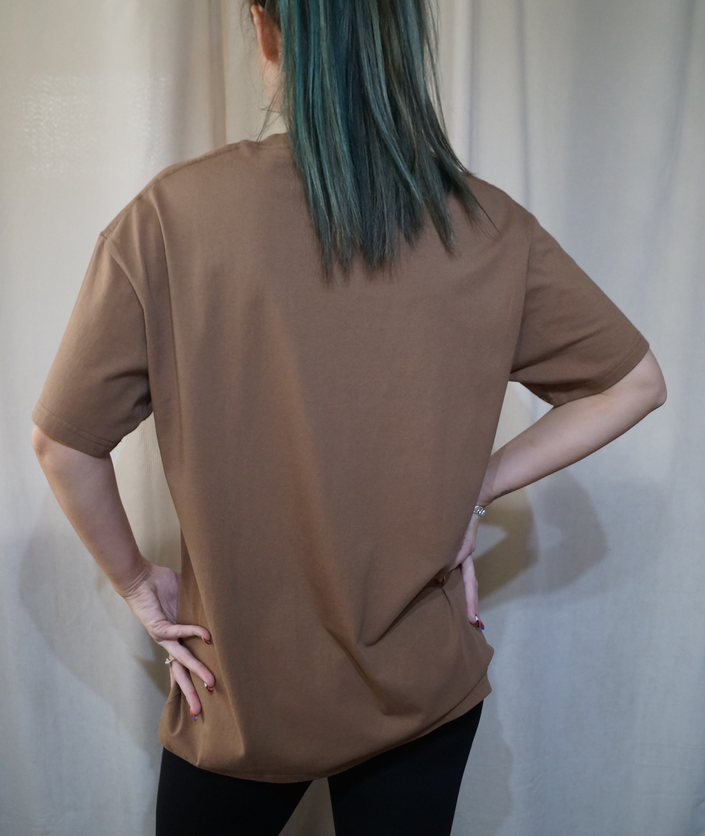 Brown Look twice T