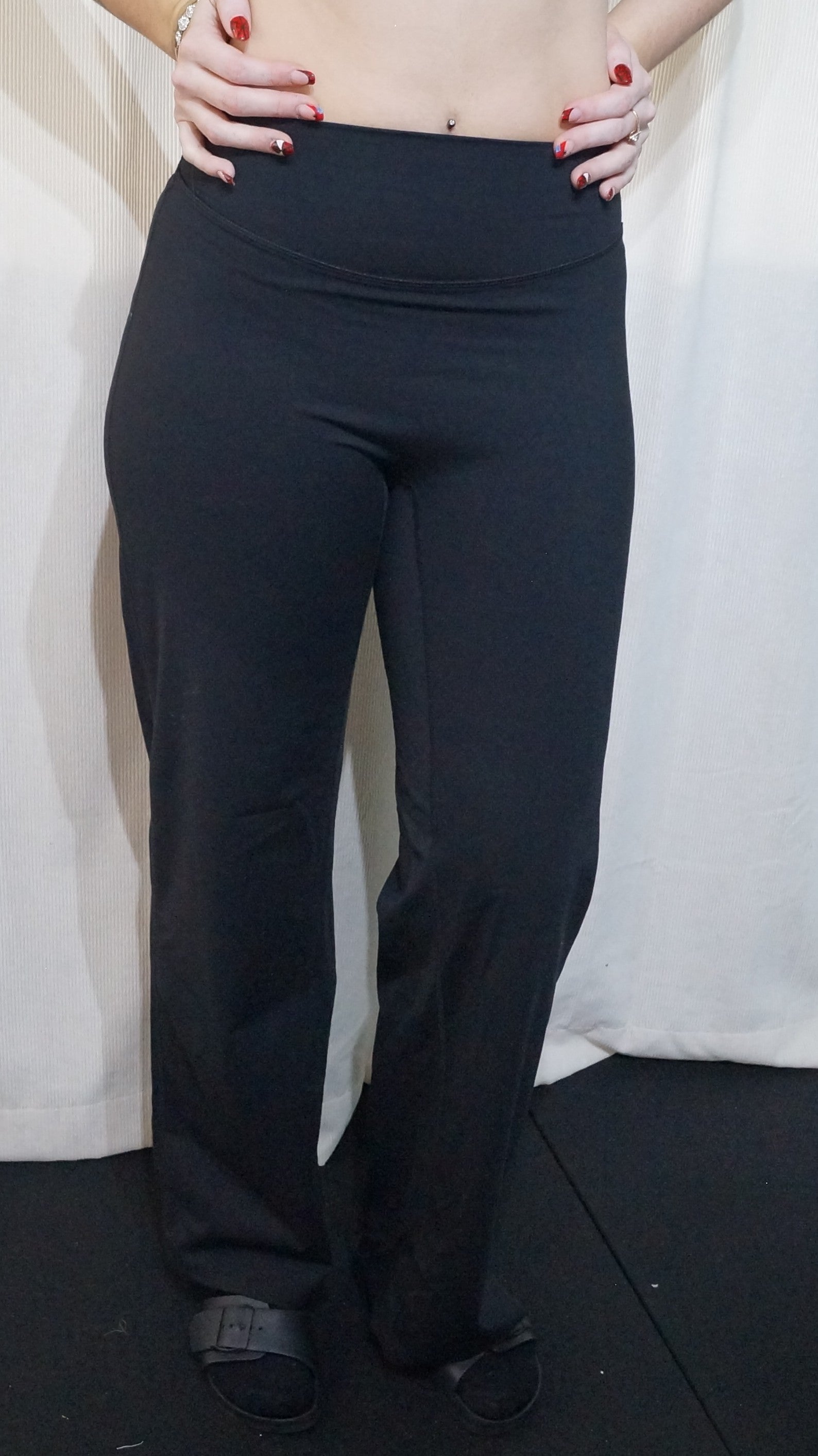 Black wide leg